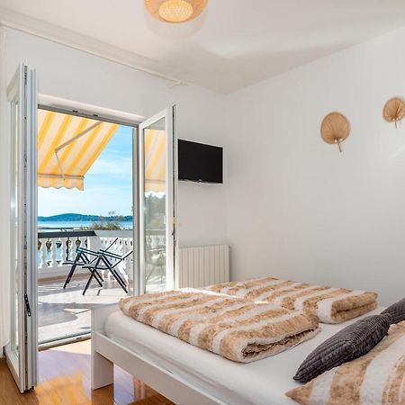 Apartment And Rooms Dalmatiko Vodice Extérieur photo