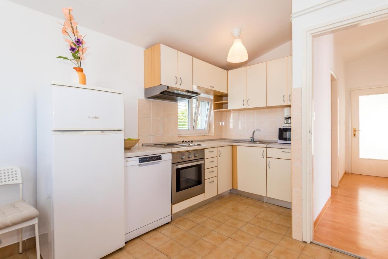 Apartment And Rooms Dalmatiko Vodice Extérieur photo
