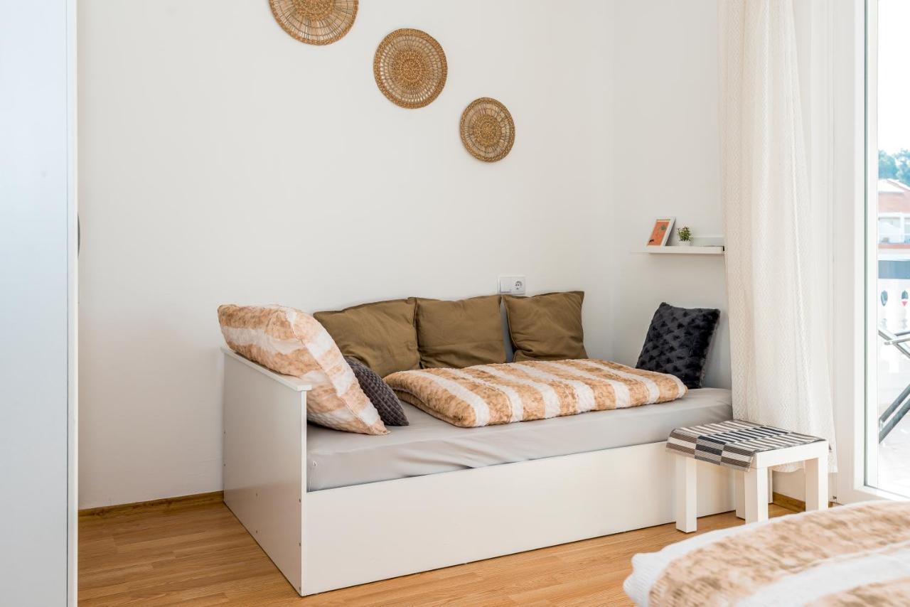 Apartment And Rooms Dalmatiko Vodice Extérieur photo
