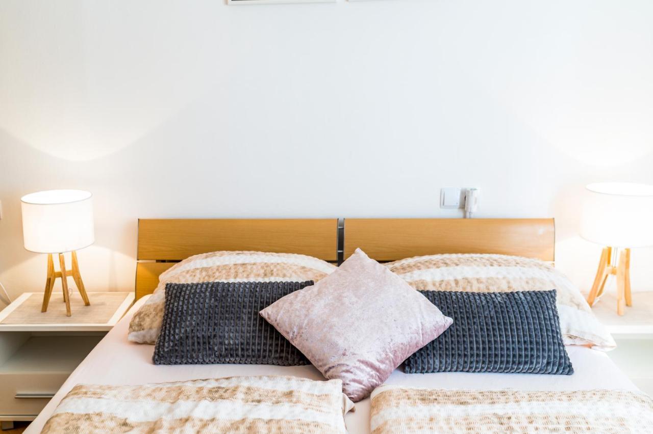 Apartment And Rooms Dalmatiko Vodice Extérieur photo